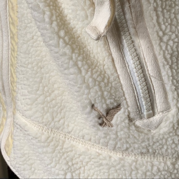 American Eagle ~ Sherpa Jacket Full Zip Nubby Ivory Size Medium - Picture 8 of 11